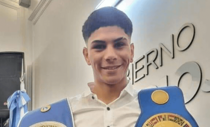 “Sansón” Rosa listo para defender su título Superligero ante el colombiano González